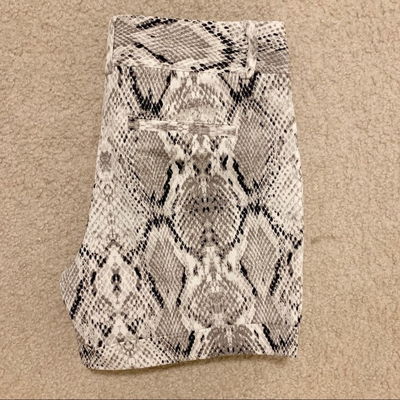 APT. 9 Torie Snakeskin Midrise Roll Cuff Shorts - Picture 3 of 4